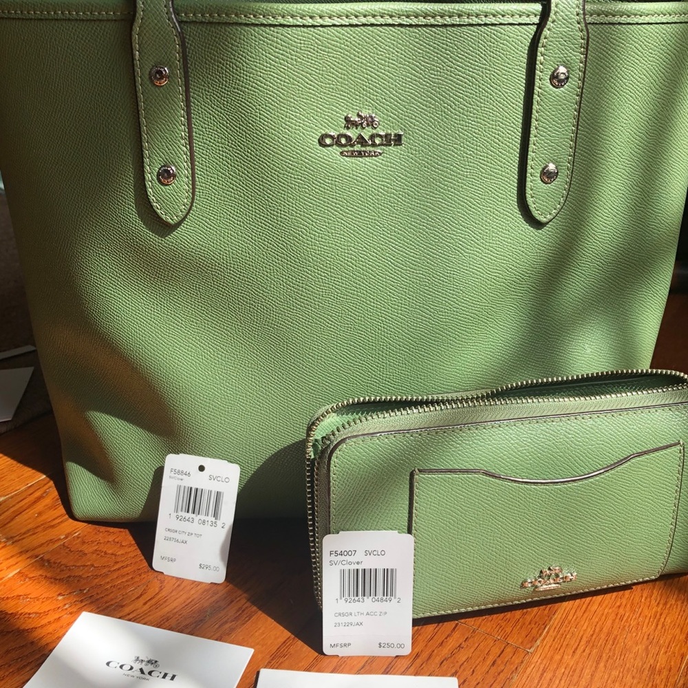 Authentic Coach Purse and Wallet